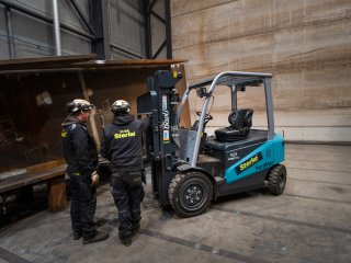 Fleksible og Effektive Lsninger til Sterke  NordMas Leverer Baoli Eltruck og Stabler