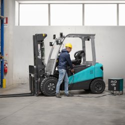 Baoli KBE 2.5 ton Li-Ion eltruck