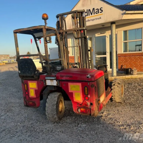 brugt medbringertruck fra moffett