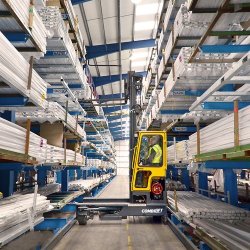 Combilift 4-vejs truck til lange emner