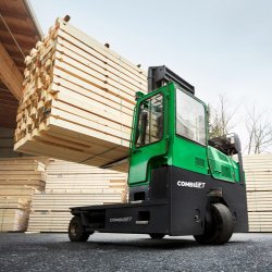 Combilift 4-vejs truck til lange emner