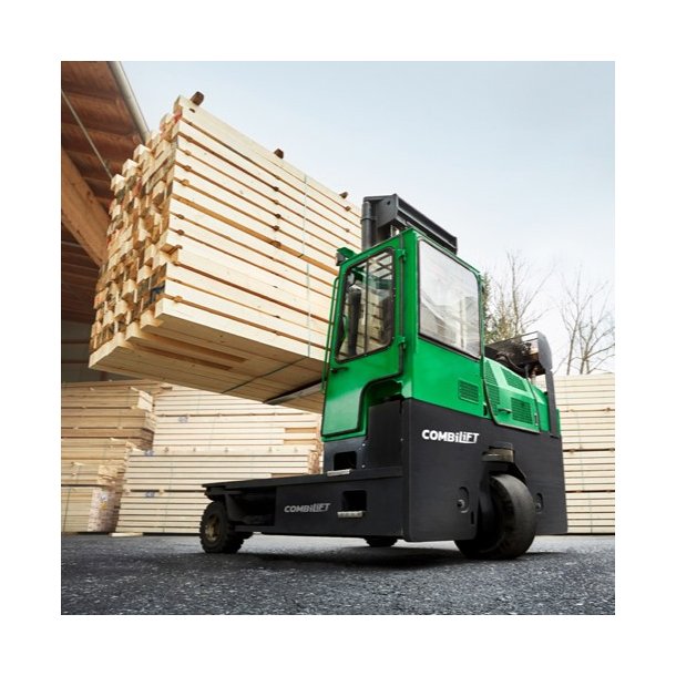 Combilift 4-vejs truck til lange emner