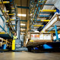 Combilift stabler med saks 