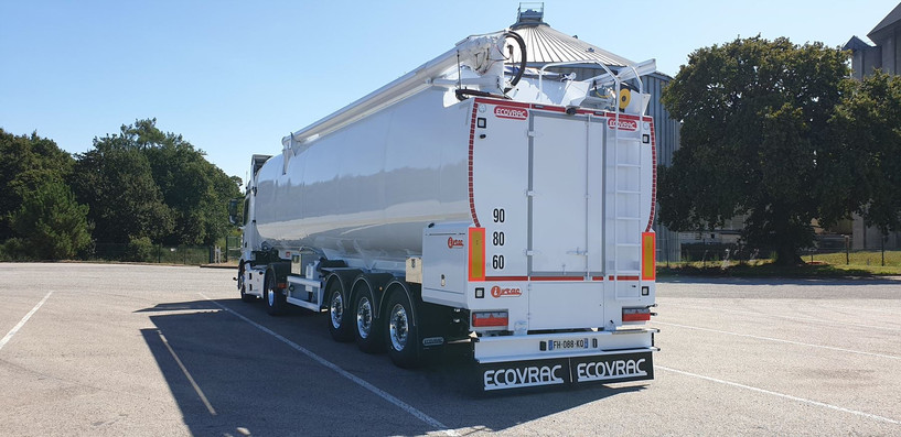 lastbil hænger til fodertransport