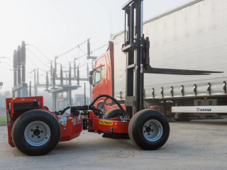 Palfinger BM 214  Trdls boksmonteret medbringertruck til effektiv godshndtering