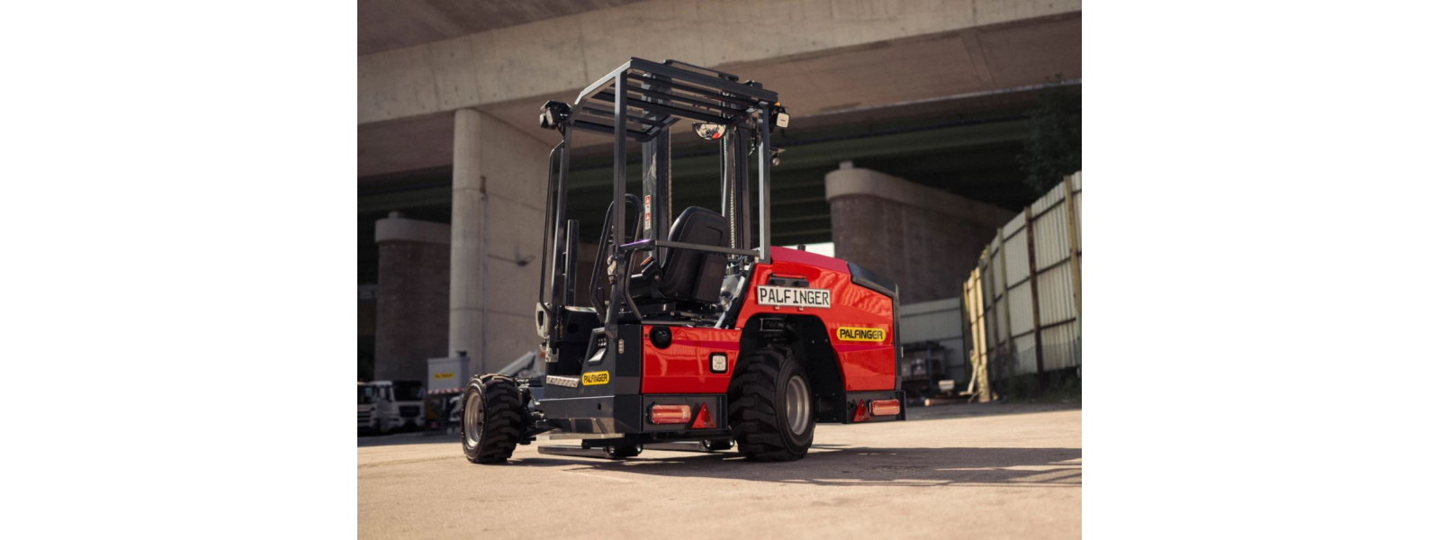 NordMas styrker sortimentet med Palfinger medbringertrucks