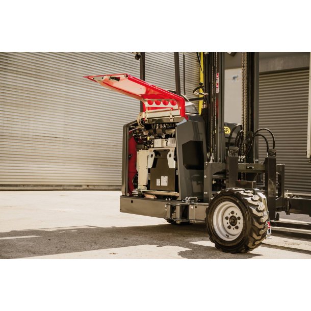 Palfinger medbringertruck med midters�de