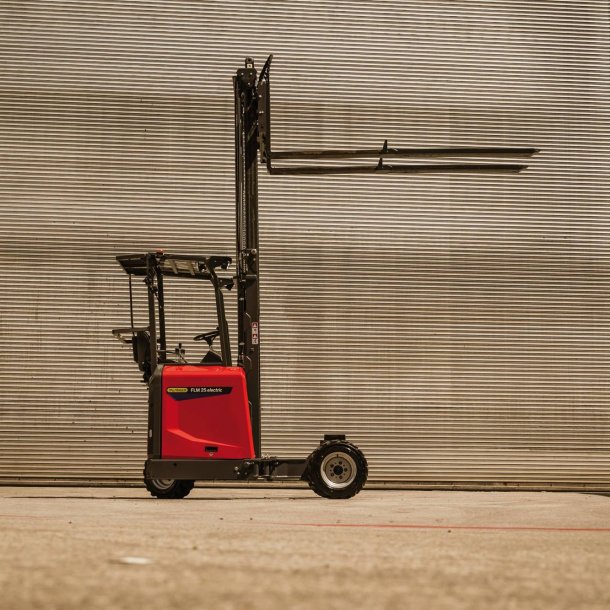 Elektrisk palfinger medbringertruck med midtersde