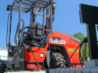 Elektrisk eller diesel medbringertruck?